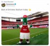 arsenal-in-maskotu-gunnersaurus-isine-geri-dondu-13727346_6435_m.jpg